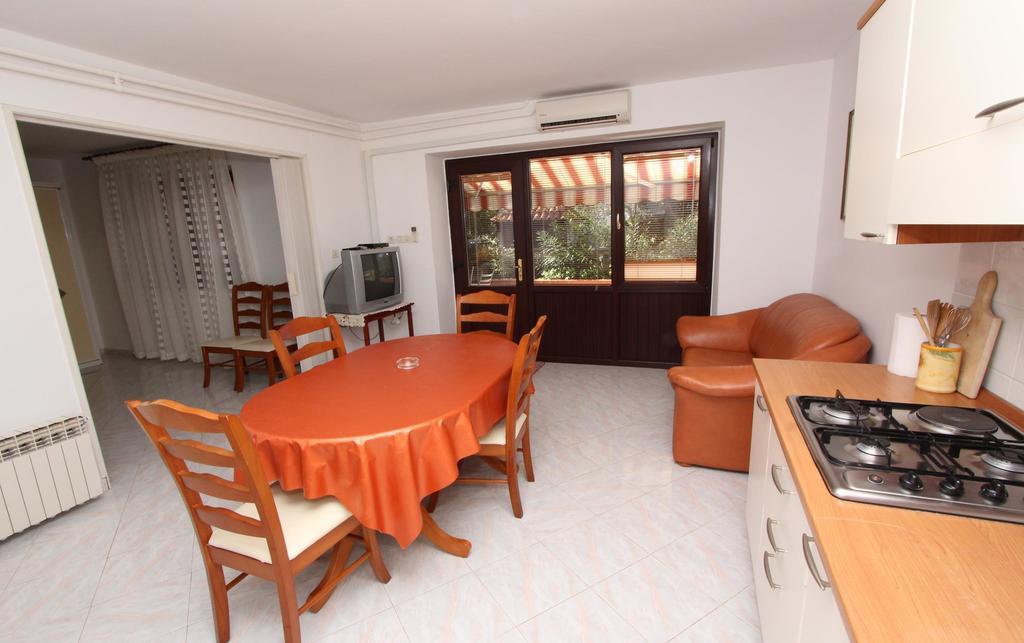 Apartments Filip Rovinj Exteriör bild