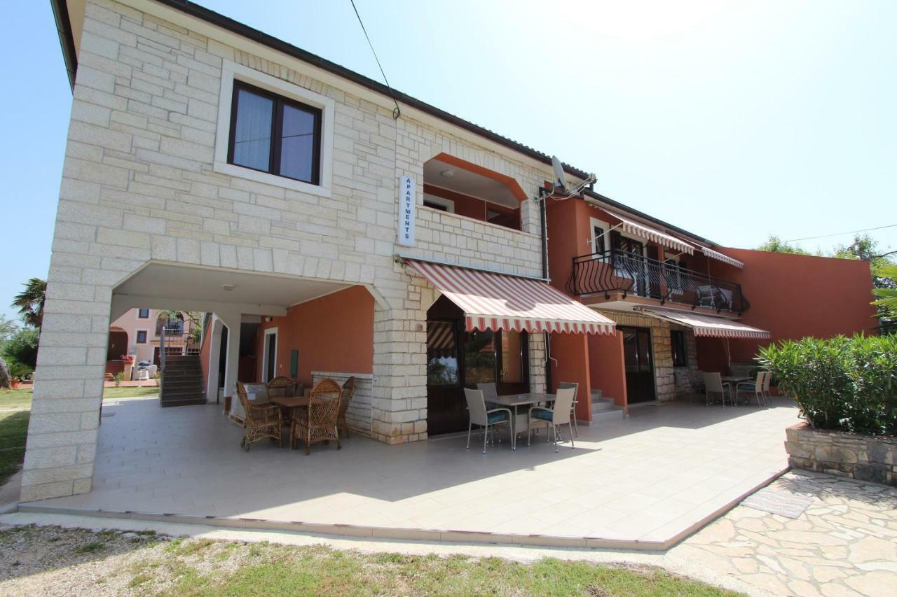Apartments Filip Rovinj Exteriör bild